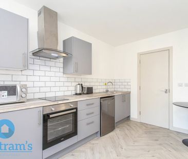 1 bed Studio for Rent - Photo 1