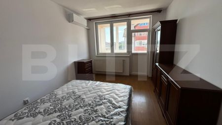 Apartament cu 2 dormitoare de închiriat, 60 mp, zona Centru - Photo 2