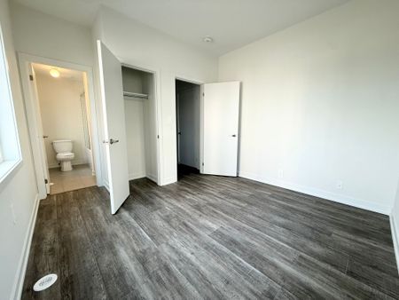 For Lease - 30 BULLATA Lane Unit# G, Richmond Hill, Ontario - Photo 2