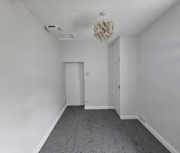 2 bedroom terraced bungalow to rent - Photo 2