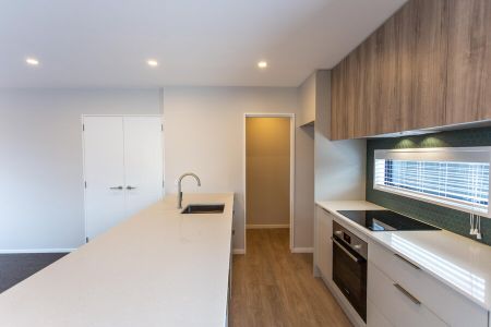 Near New Pet Friendly Townhouse! - Photo 2