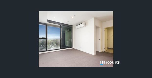 Fantastic Location - Photo 1