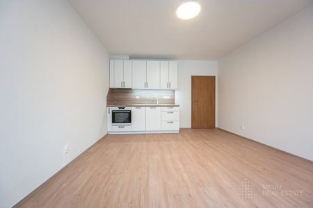 Pronájem bytu 1+kk 30 m² - Photo 2