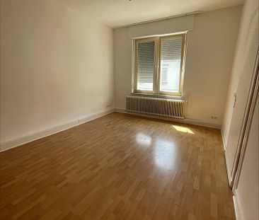 Großzügige und zentrale 3,0-Zimmer-Wohnung in der Innenstadt von Me... - Photo 3