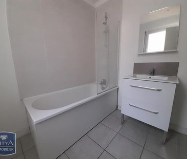 Location Appartement 2 pièces 47m² LAMBERSART 59130 - Photo 4