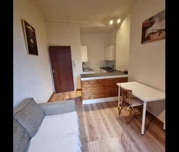 Studio Flat, Crow Road North, G13 - Photo 2