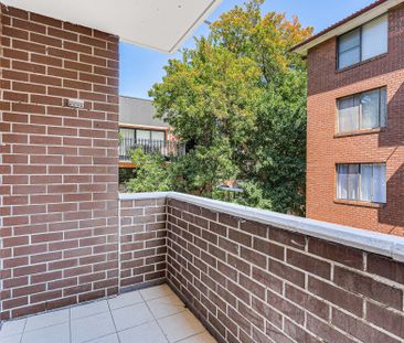 Peaceful Living in the Heart of Enmore - Photo 6