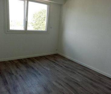 Location Appartement 3 pièces 62m² ST HERBLAIN 44800 - Photo 2