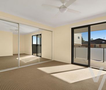 2/104-106 Bailey Street, Adamstown NSW 2289 - House For Rent | Domain - Photo 1