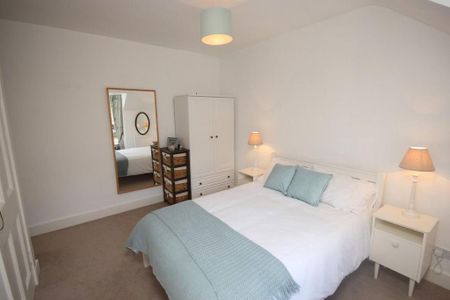 2 bedroom property to rent - Photo 4