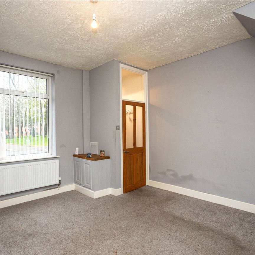 Afghan Street - Photo 1