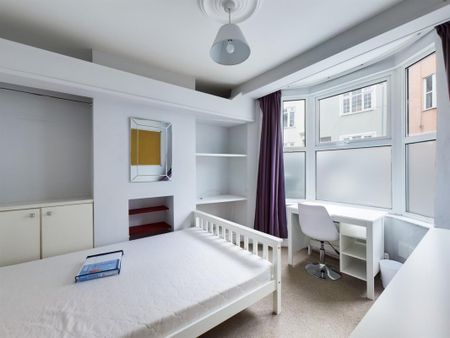 Islingword Place, Brighton - Photo 2