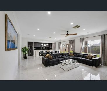 16 Linacre Crescent, Melton South, Vic 3338 - Photo 5