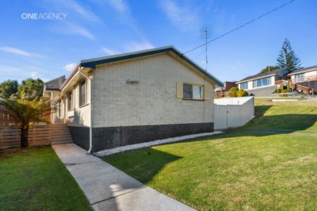 124 Nixon Street - Photo 2