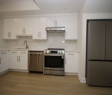 For Lease - 94 Bowline Vista N/A Unit# Lower, East Gwillimbury, Ont... - Photo 1