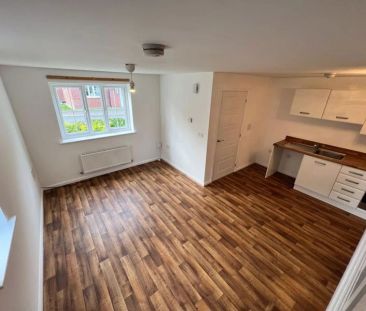 87 Vespasian Way, - Photo 5