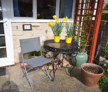 1 Bedroom Flat To Rent in Redhill - £750 pcm Tenancy Info - Photo 6