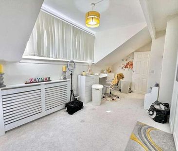 Ashton Avenue, Leeds, LS8 - Photo 3