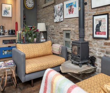 3 Bedroom Semi Detached To Let - Photo 6