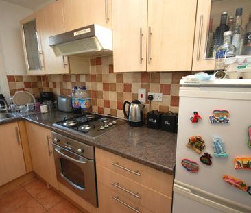 2 bedroom apartment to rent - Photo 6