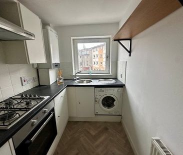 Ferguslie Walk, Paisley, PA1 - Photo 4