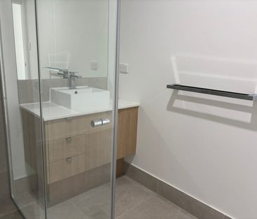 2 Bedroom Delight! - Photo 5