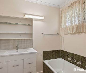 Single Level Unit. - Photo 3