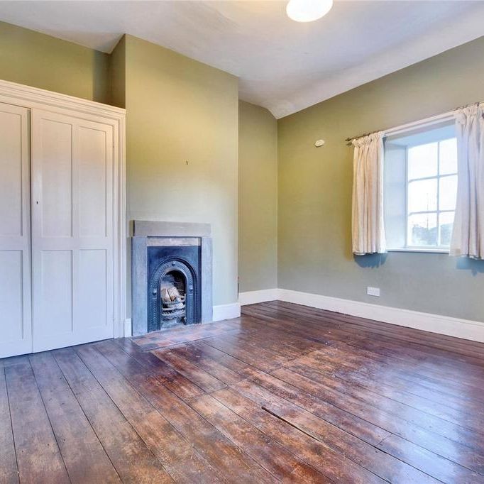 3 bedroom end of terrace house to rent - Photo 1