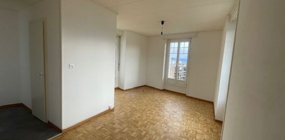 Studio on the 4th floor ideally located - Photo 2