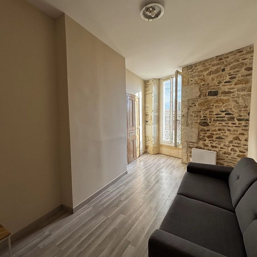 Location Appartement 2 pièces 24m² NIMES 30900 - Photo 1