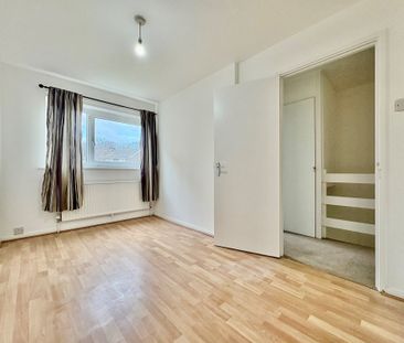 Longwood Road, Hertford - Photo 5