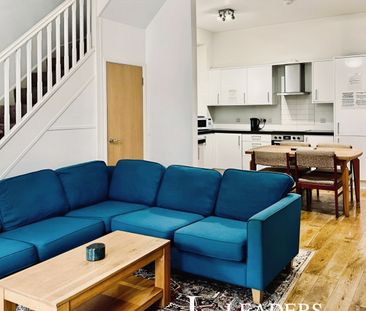 4 bedroom house to rent Bevendean Road, Brighton, East Sussex, BN2 - Photo 1