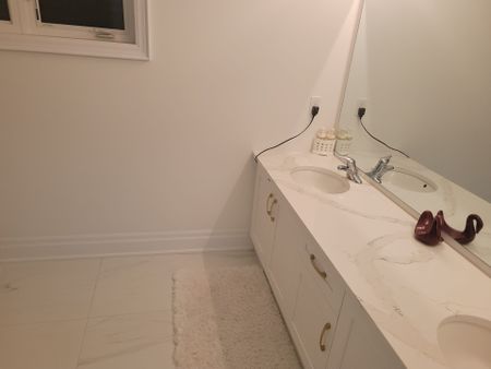 For Lease - 3253 Dove Drive, Oakville, Ontario - Photo 4