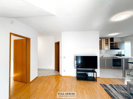 Stilvolle 2-Zimmerwohnung mit Balkon und Parkplatz in Toplage nahe Infineon - Foto 2