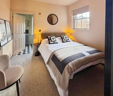 3 bedroom apartment to rent - Photo 2