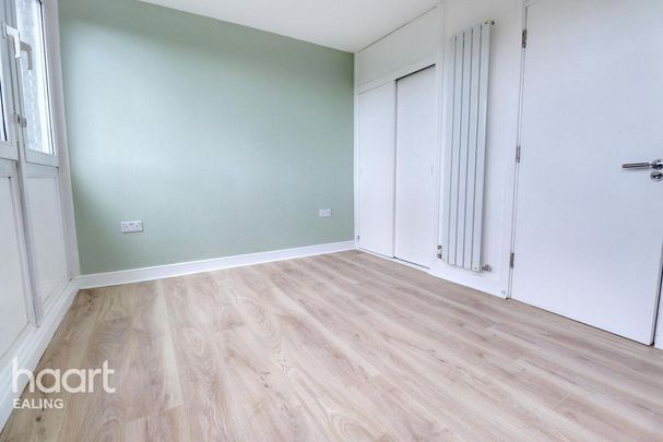3 bedroom apartment to rent - Photo 1