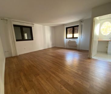 Location Appartement 2 pièces 52m² AIX EN PROVENCE 13100 - Photo 1