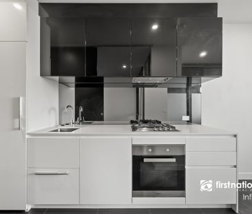 Excellent Location, Great size, Convenience is the key - Photo 3