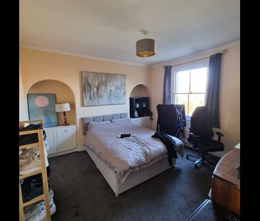 3 Bed Semi-Detached House, Glengall Road, SE15 - Photo 4