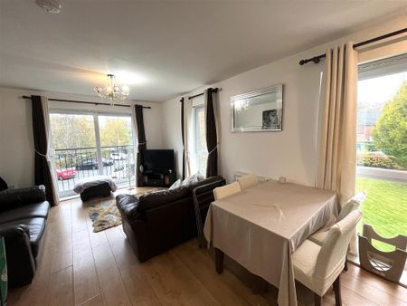 2 bedroom apartment to rent - Photo 2