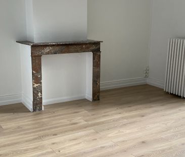 Location Appartement 2 pièces 55m² - Photo 1