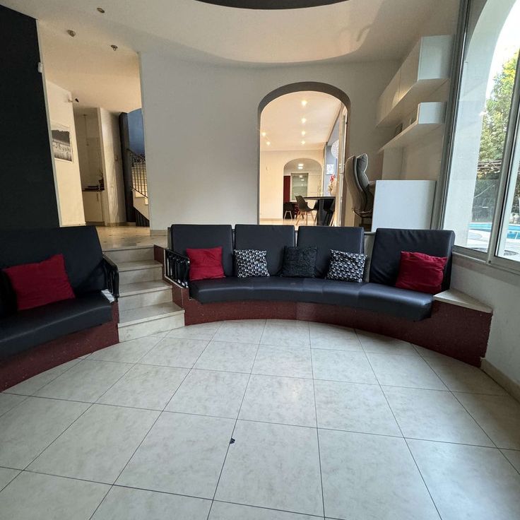 Rue Saint-Georges - Photo 1