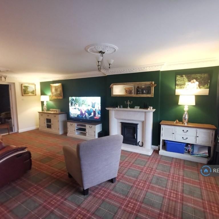 3 bedroom detached house to rent - Photo 1