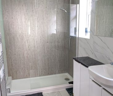 Room in a Shared House, London, SE9 - Photo 5