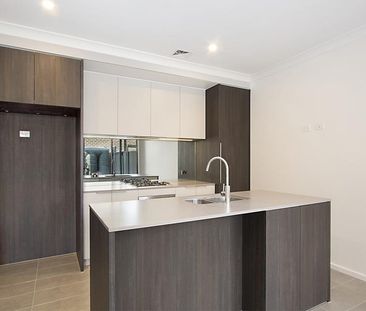 27 Parish Street, Marsden Park NSW 2765 - Townhouse For Rent | Domain - Photo 5