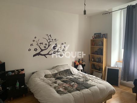 Appartement de 5 pièces (112 m²) en location à BEAUCE LA ROMAINE - Photo 3