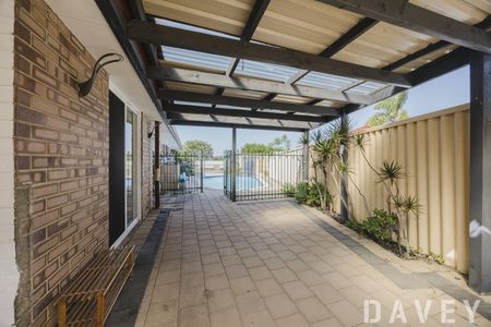 42 Hester Way, Greenwood WA 6024 - House For Rent - $980 | Domain - Photo 2