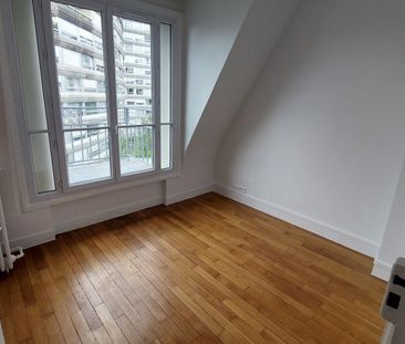 location Appartement T2 DE 29.9m² À PARIS - Photo 1