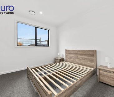 Room 3/45 Anghor Drive, Fraser Rise, Vic 3336 - Photo 3