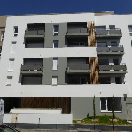 LONGCHAMP/BEAUSEJOUR, T4 3 CHAMBRES AVEC PARKING - Photo 4